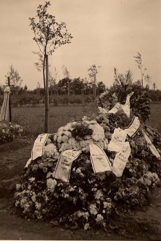 1942 tombe de hans jurgen nentwig