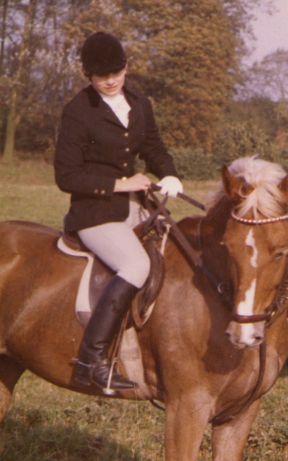 1970 tulle christina cheval